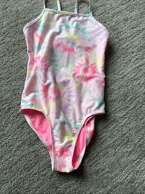 GAP Kids One-Piece Swimsuit in Pink Tie-Dye